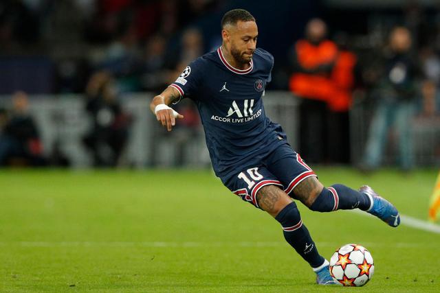 亚运男篮名单：曾凡博进队 周琦和李凯尔缺席