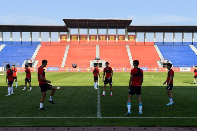 李铁辩护律师：一审第十天，再次来到咸宁中院